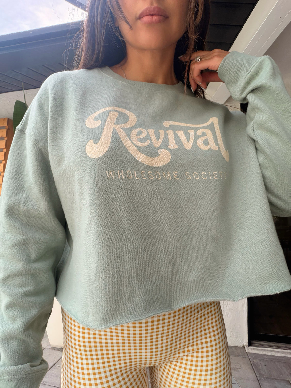 Revival Retro Script Cropped Crewneck
